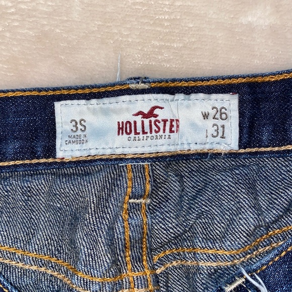 *Sold* Hollister jeans - Picture 5 of 6